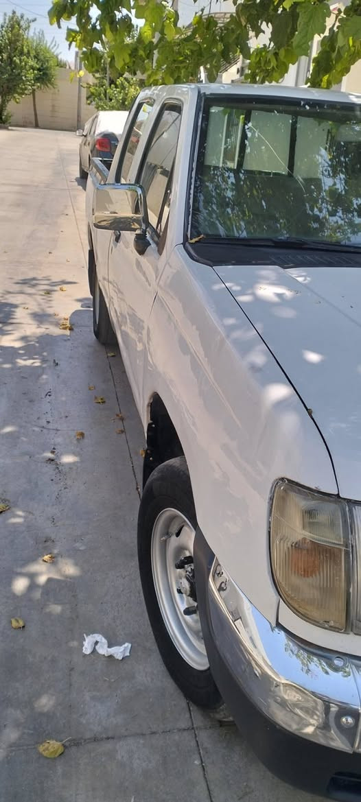 نیسان دەبڵ2002  علوج
سەیارەکە ساغە دەعم و لێدراوی نییە 
گێڕو مەکینە بەشەرت تەبرید و پاوەرە 
نرخ49 مەجال ***********
هەڵەبجەی شەهید
