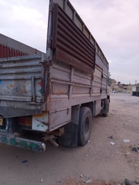 مستوبيشي • مكينه ثمانيه • كير سته