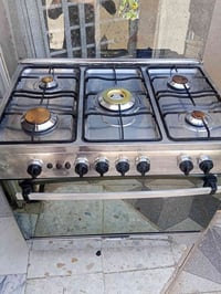 طباخ • نضيف • ناره تخبل