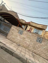 ضباط حي سومر • ٣٠٠م • كراج وحديقة