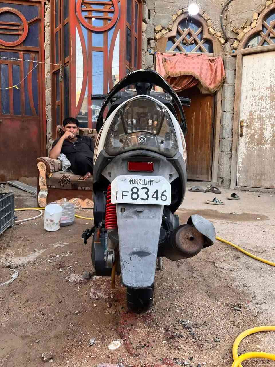 سلام عليكم دراجة ماكس عدله للبيع مامفتوحة ولا تنقيص ولا تبخير الكهربائيات كله شغاله سلف هورن الاشاير الكلوبات شغاله من الطول لطول 
الدراجة بيه كابريته تجارية وسلف امبدل البلادي 
وبيه صوت بالخرز مال اكلجات بس الدراجة تمشي طبيعي فقط اذا مشيت سريع يطلع الصوت
السعر 850الف وبيه مجال للشراي
العنوان البصرة أبي الخصيب حمدان 
الرقم ***********
