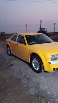 كرايسلر 300 • ٢٠٠٩ • محتاج مكينه