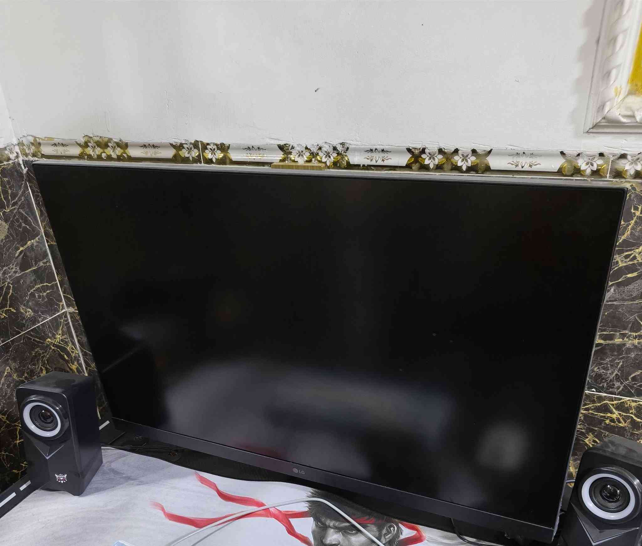 الشاشة هي LG UltraGear 32GN650-B، ومواصفاتها:
🖥️ 31.5/32 إنچ
🔥 QHD 2560×1440 (2K)
⚡ 165Hz
🚀 1ms MBR
🎮 AMD FreeSync Premium
🌈 HDR10 و sRGB 95%
لوحة VA
ستاند قابل للتعديل. سعر 425 وبيهة مجال بصيط سعر جديدة 550 مكاني بغداد شعب رقمي ***********
