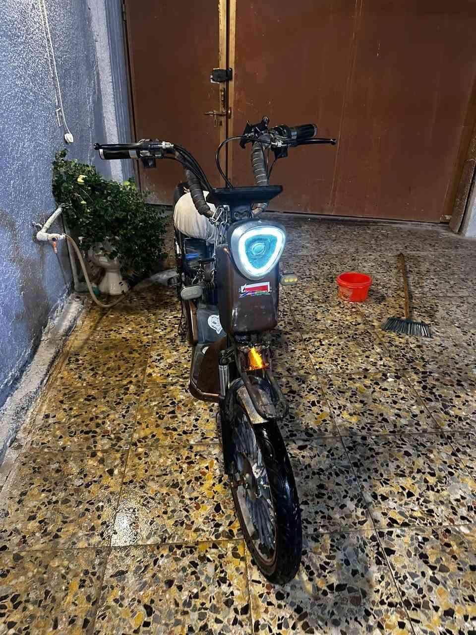 بايسكل شحن بطاريات نظيفه جدا للبيع
السعر 250
للاستفسار ***********
مكاني كربلاء الحر الصغير
