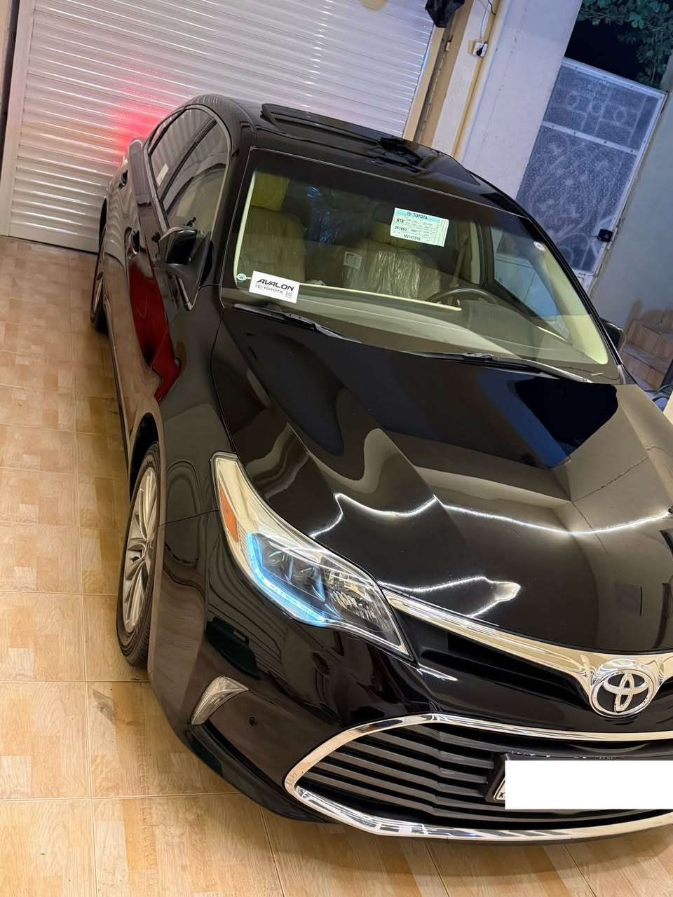 TOYOTA AVALON 🪬📦
تۆیۆتا ئەڤەلۆن 2017 ڕەشی قەتران 
‏112kmحەقیقی ڕۆیشتوە
 مواسەفات خلیجی فول لیمیتید 
مواسەفات(سلاید،پەردە،کوشن خەزن 
سارد و گەرم 
و جلد و کارەبا
بلوتوز،ئۆکس،کامیرا،حاسەی پیش ودوا
سوکان ڤۆلیۆم وتحدید سورعە،
تبرید مەرکەزی،گێڕی ئۆتۆماتیک وعادی،
گاعی بیلادی ڕانەخراو
کوشنەکانی بەشەرت بیلادیە تێنەگیراوەتەوە
 ٢ بەسمەی بیلادی ماوە
٤ تایەی بیلادی Toya لەسەرە 
سپێری دانەبەزیوە
      بێ بۆیاغ 
یەک PDR هەیە  
گێڕ و مەکینەی بە شەرت
دیجیتاڵی بەشەرت لە ساردی و گەرمی
سەنەوی و ڕەقەمی تازەیە
                                                               ***********
                                                              ***********
220 گەڵا كويسينجاك, أربيل

