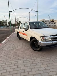 هايلكس GLX • ٢٠٠٤ • رقم بصره