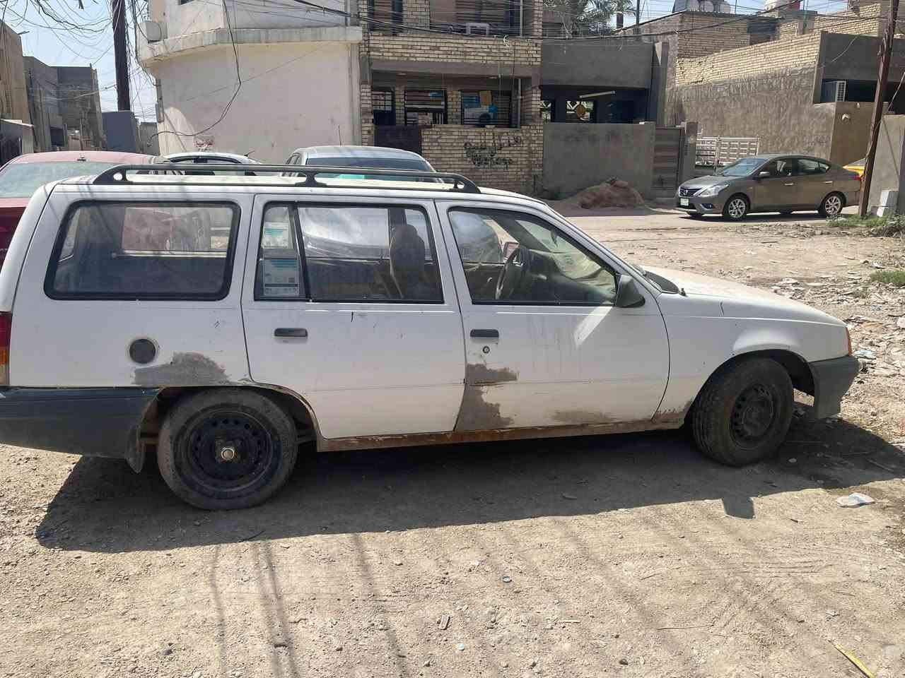 اوبل كاديت ٩١ موديل مكينة. 1600 خير من الله السيارة بيها خياس قليل جدن ومعمر ناقصها دوشمة فقط صدر جديد تايرات نضيفات السيارة كلش حلوة امانة لاكن مكان ماعندي رقم مشروع وطني كربلاء شرط التحويل ثاني يوم السيارة رايدها ٢٢ورقة وبيها مجال مكان بغداد الدورة ***********
