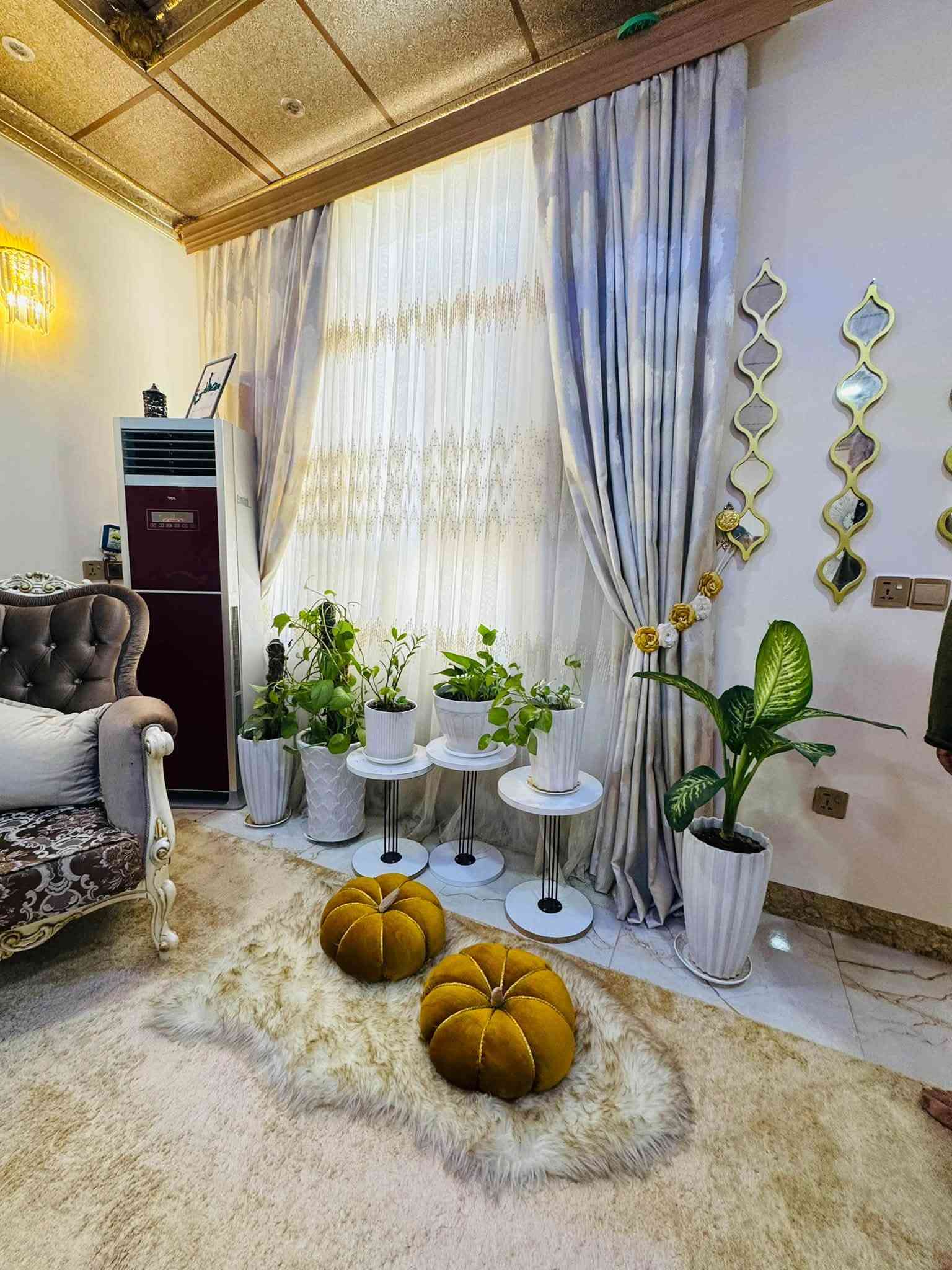 بيت للبيع • ٢٠٠م • ملحق ٢٤٠م