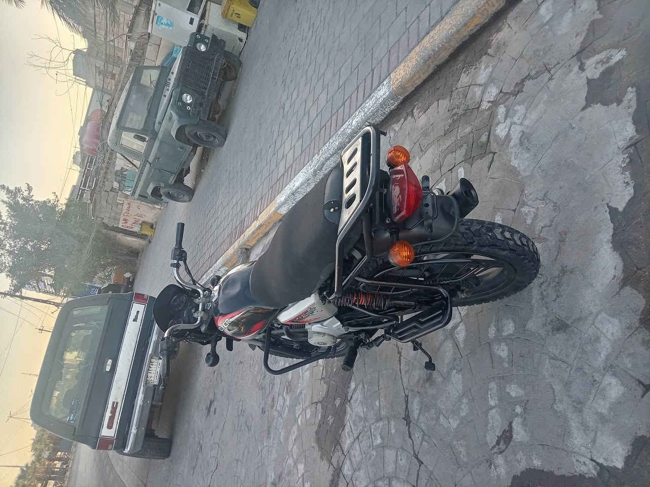 بوكسر ٢٠٢٢ بدون أوراق اكفله كل شي دراجه شخصيه مكينه ناعمه خرسه لاصرف ولا بخار كهربائيات فول شغال اشاير دبل اشاره عالي ناصي سلف هندر تايرات زوج جدد شلعه معدل خير من الله سعره سعر ٧٠٠ عنوان بغداد الشعب ***********
