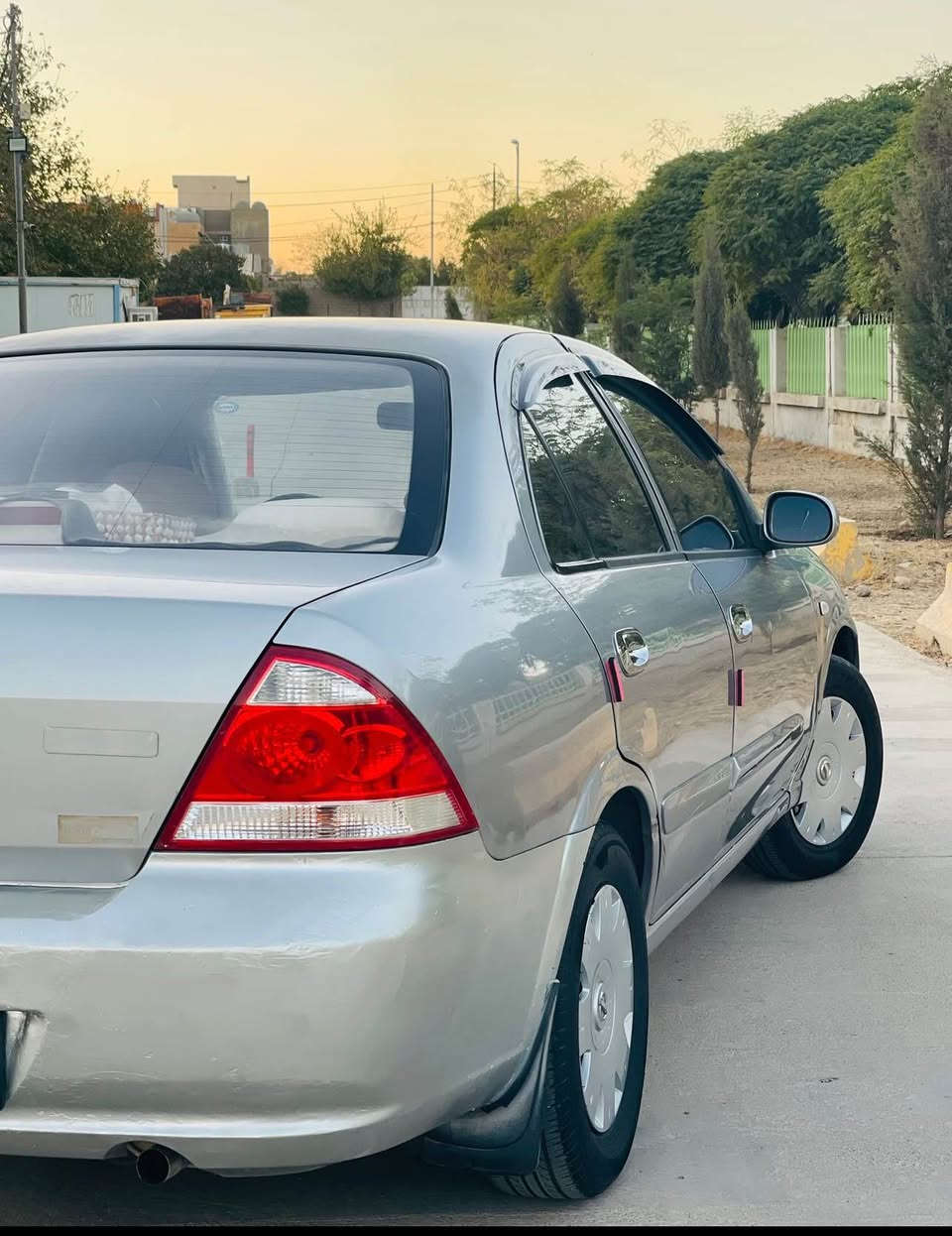 {بەناوی خوای گەورەو میهرەبان}

🛑سەنی کۆری مۆدێل ٢٠٠٩ ڕەنگ سلفەر

✅مەکینە سپی مەرخوب 

✳️دوو جام کارەبای

🔷چوار تایەی لۆکی لە ژێرایە 

سۆنەرەکەم داناوە ، قرچێکی هەیە

◾️سەیارەکە ماڵی دۆستە زۆر لۆک ماوەتەوە

🔺سەیارەکە بۆ ئێستا کراوە بانزین هەر ناخوات

🔲سەیارەکە مەسروفی چاکی تیاکراوە، هیچ مەسروفێکی تیانیە

☑️تەحویل و خەرامە بەشەرت 

📦بەس ماشەاالله ئەوێ لۆکە

💵نرخی 92 گڵاو مەجالێکی کەم

📞ڕەقەم تەلەفوون: ***********

📍ناومیشان (بازیان) السليمانية, العراق
