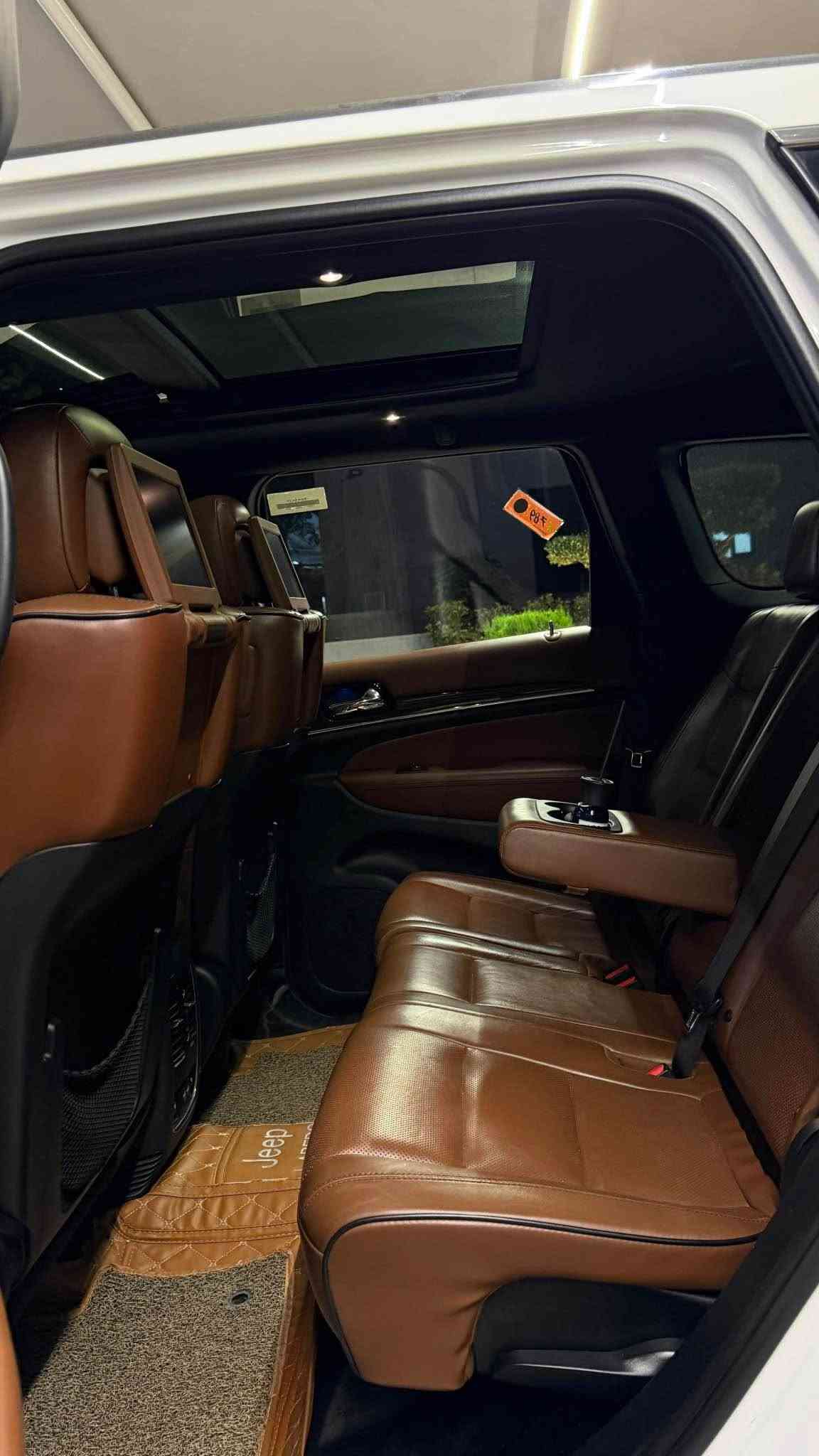 Jeep Overland
جێب ئۆڤەرلاند
مۆدێل ٢٠٢٠ خلیجی سفری شەریکەی هارلم
دەعامی بۆ دەعامی بە شەرت بێ بۆیاغ ڕەسمی سۆنەرەکەم داناوە 
مواسەفات ٣ شاشە ناو قەیسی 
ڕاداری پێش و دوا حاسە و کامێرا ڕاداری ئاوێنە جەگ قەپات قەپاتە
280 مەجال السليمانية, العراق
