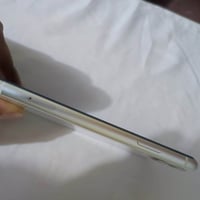 ايفون ١١ • بطارية ٨٤ • نضيف