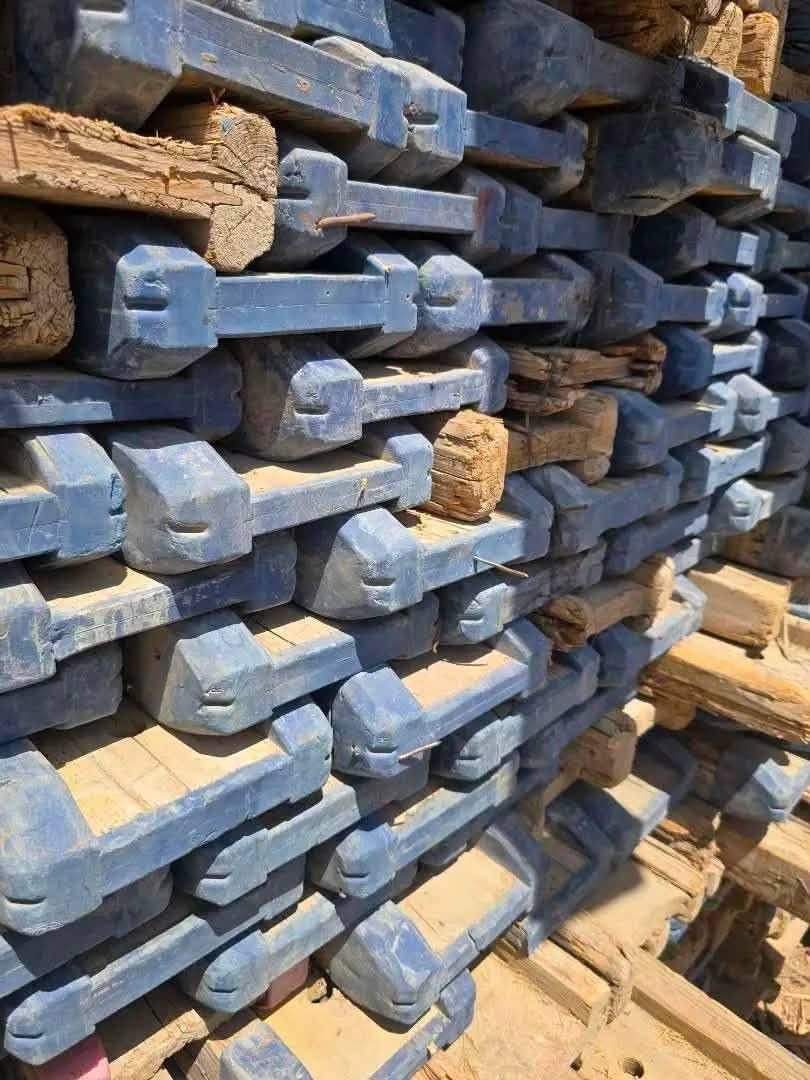 سلام عليكم شباب دوكا للبيع مكان البصره القياس 2متر و45سنتم الاستفسار الاتصال ***********
