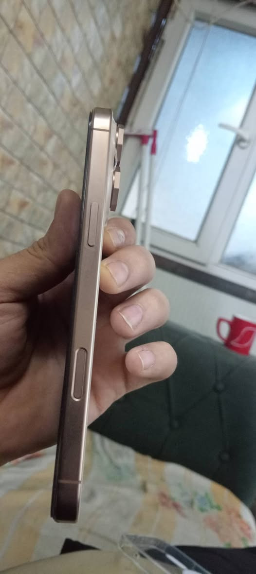 ايفون ١٦ برو ماكس • شاشة اصلية • بطارية ٩٦٪
