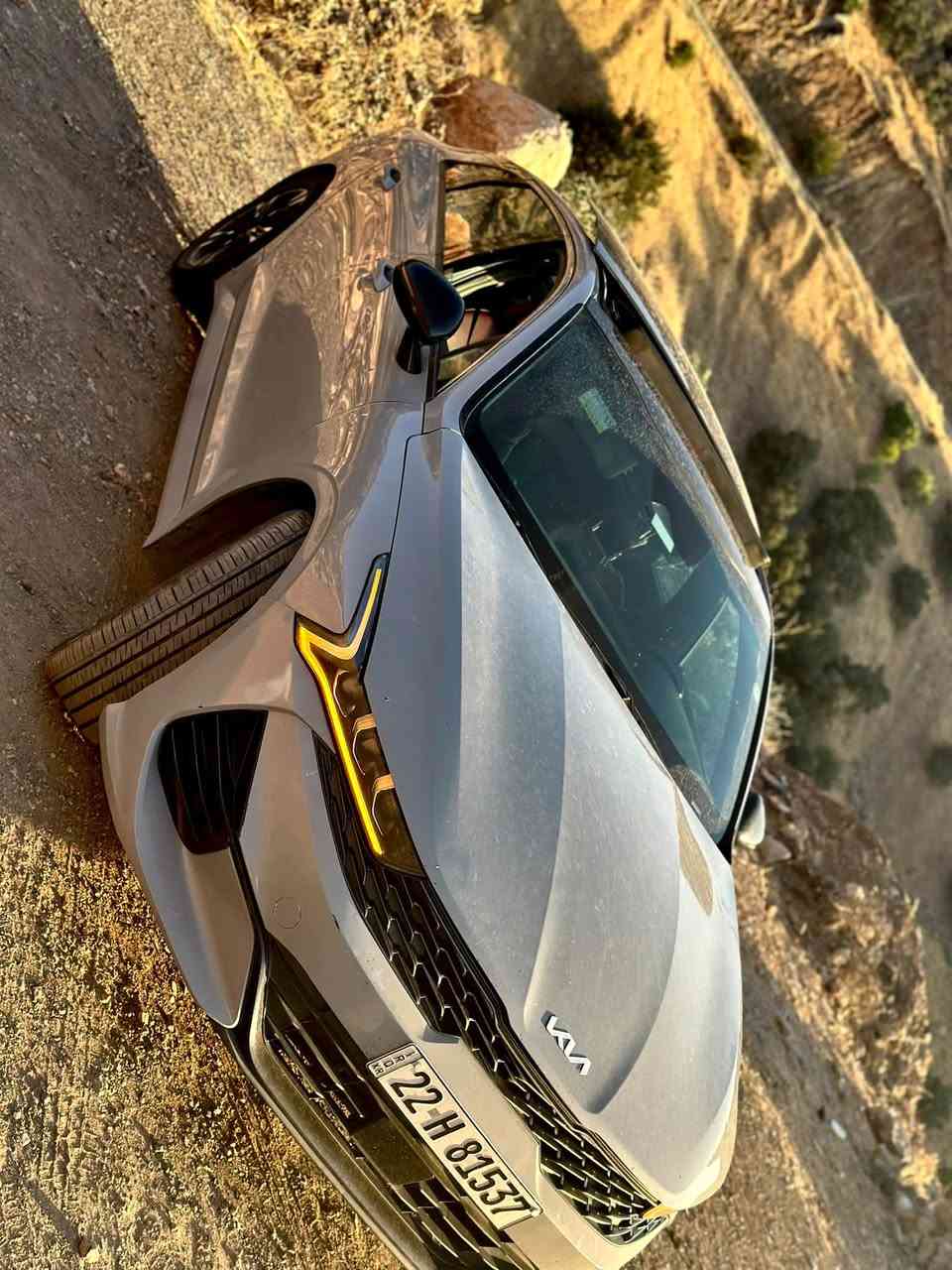 K5 gt line. 1600 T 
للبيع كي فايف موديل 2022

السياره استخدام نظيف جدا وترايها حلو السياره 
ماشيه 110000 كيلو متر حقيقي.  بدون اي خلل 

صيانه دوريه اول باول. تفاصيل كامله بالسياره. 
دهن اكسادو بانزين محسن فقط 

١- بانوراما طكتين 
٢- تبريد منفصل
٣- قياده اليه 
٤- بصمه
٥ - تشغيل عن بعد 
٦- رادارات. امامي خلفي جانبي 
٧ - نقطه عمياء 
٨- لد امامي خلفي 
٩-داخل احمر 
١٠-ضايفلها عزل جام درجه اولى مال حراره 
 والموصفات البقيه لليعرفلها جنايه الكي فايف 

مكانها بغداد. رقم اربيل باسمي تحويل مباشر  بدون اي وكاله 

لونها اسمنتي. بيها قطعه وحده صبغ. ( بنيد بدون ايرباك ) وبيها بارد جاملع امامي وشويه من الباب 

هذا كل الي بيها.  السياره ناصبه ومرتبه وجاهزه بدون اي نقص 

***********
