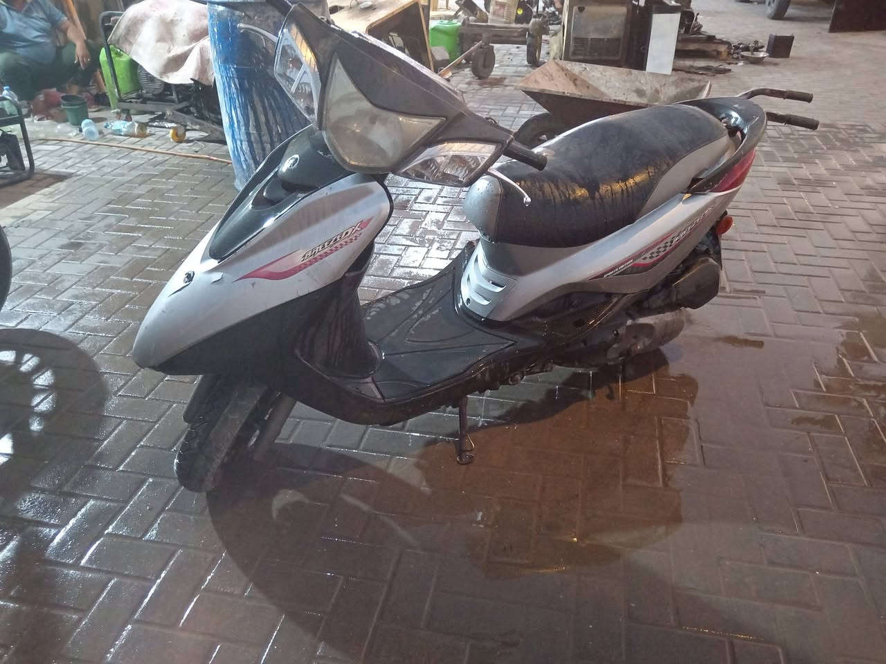 دراجه بريز للبيع ياباني عالبلاد العنوان بصره السعر خاص ***********
