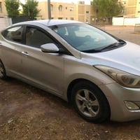 افانتي ٢٠١٢ كير محرك شرط كهربائيات كلها شغاله الصدر نص ونص السعر ٤٠ ور...