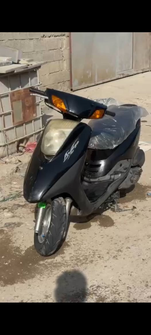 بريز لايت • نضيفة • وراق كامله