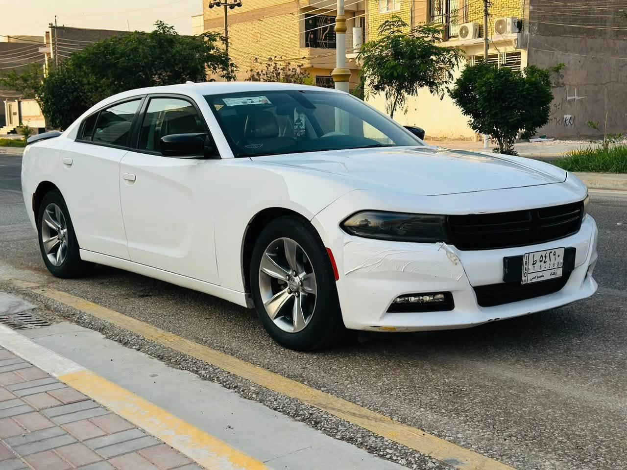 دوج جارجر موديل 2018 اصل 16 امريكي مكفوله من الضربه وصبغ SXT شاشه كبيره شفتات حساسات كشنات جلد بيجي توً ويل اصل السياره جديده بمعنى الكلمهً وجاهزه من مكينه 3600وكيرً وحداديه وتخم تاير وتبريد كله جاهز مكان السياره كربلاء السعر /137/بيه مجال جدا بصيط حق الجيه الاستفسار اكثر ***********/
