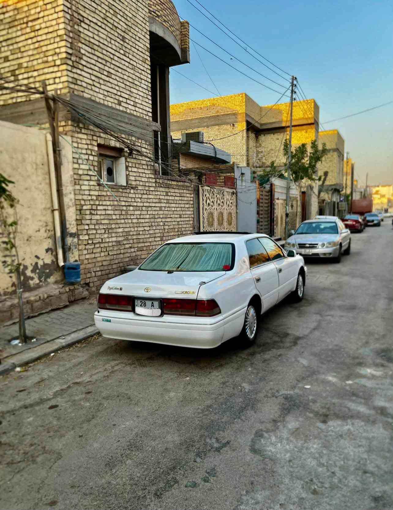 للبيع فقط 

النوع راس الثور فلات 

سنه الصنع -1999
لون ابيض صدفي 
شاصي 51
الرقم نجف نكليزي تحويل ثاني يوم 

مكينه 2500فيشه جديده
كير جديد
لايتات ابو عيون 
شباج ابو عيون
بكلايت كرستال
دليل امامي47كرستال
حداديه جديده
تخم تاير جديد
تخم ويل ليزري جديد
شاشه تاب
ساستم سماعات 
ضرر السياره (كص قماره وضربه بجنطه مو قويه فقط 
تحويره نجف فوك وجوه
مشط أباجي لكصير 
سياره حلوه ونضيفه
كهربائيات شغاله كله

سياره جديده وجاهزه وحلوه وحله من صوره وبل عافيه ع ياخذه 
_________________________
السعر79  وبيه مجال قليل كلش
العنوان نجف لأشرف 
 اتصل وخادم
***********
