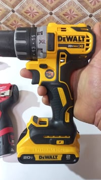 البيع  سعره على واتساب    07809232005