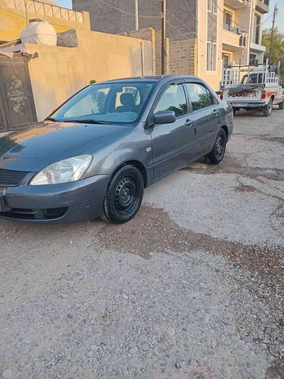 للبيع لانسر ٢٠١١ الشركة العامة رقم بغداد انكليزي بأسمي سنوية وهزة جديدة محرك وكير وتبريد تمام صبغ بنيد ودعامية امامية فقط ماشية ٩٦/الف السعر /٨٥ ورقه/ العنوان بغداد الغزالية  ***********
