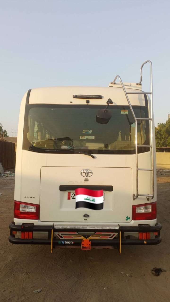 سلام عليكم كوستر للبيع موديل 17 جاهزه ***********
