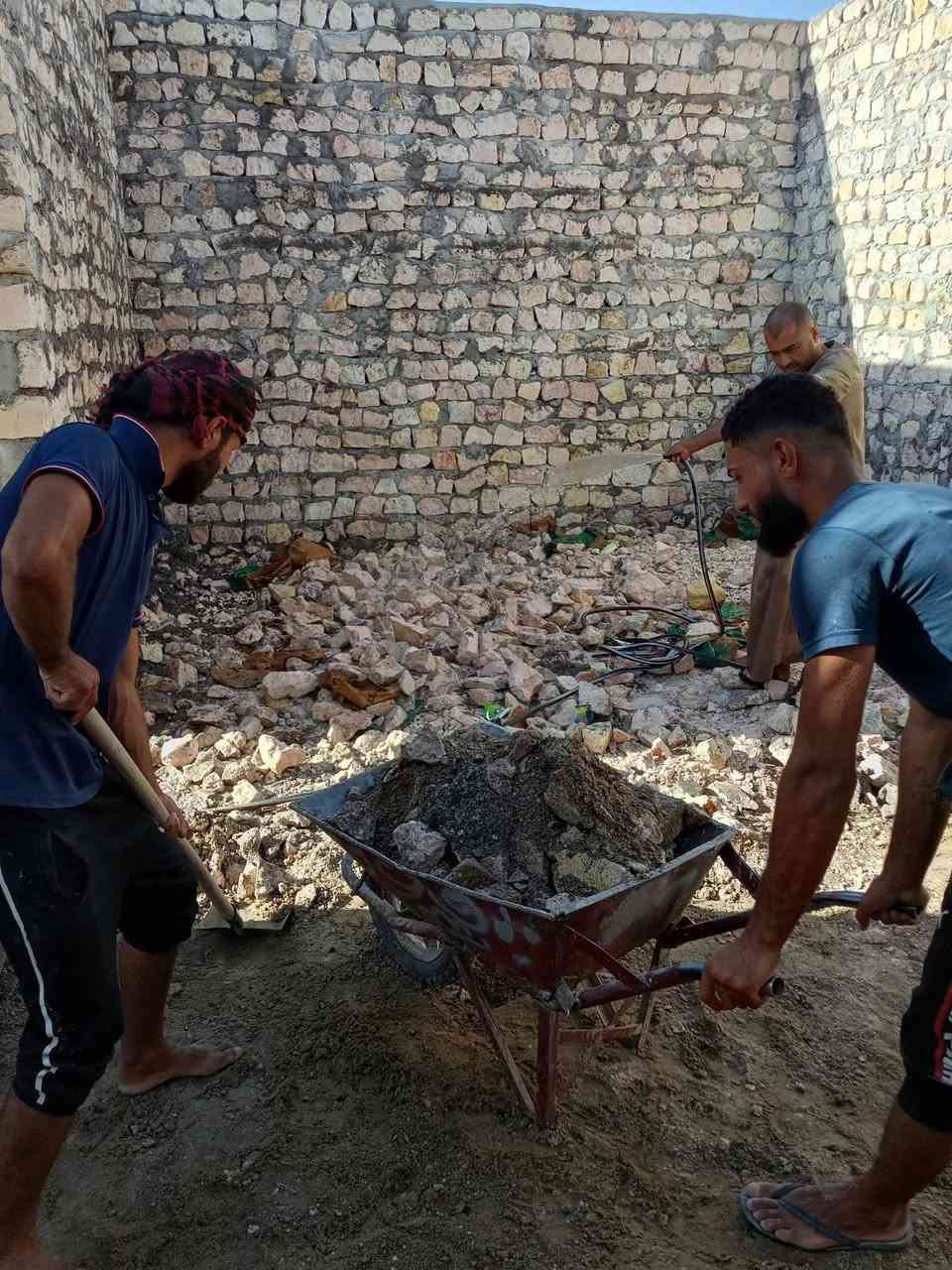 📞*********** سلام عليكم  / يوجد كادر عمل جاهز/ تصعيد مواد/ تنضيف بيوت/ تفليش/ تكشيط/ تنضيف حدائق/ دفن نهري  / شقلنه ليل ونهار   /ومعداتنه جاهز/ ماعليك بس تصال على رقم  سياره تجيك لبيت/***********
