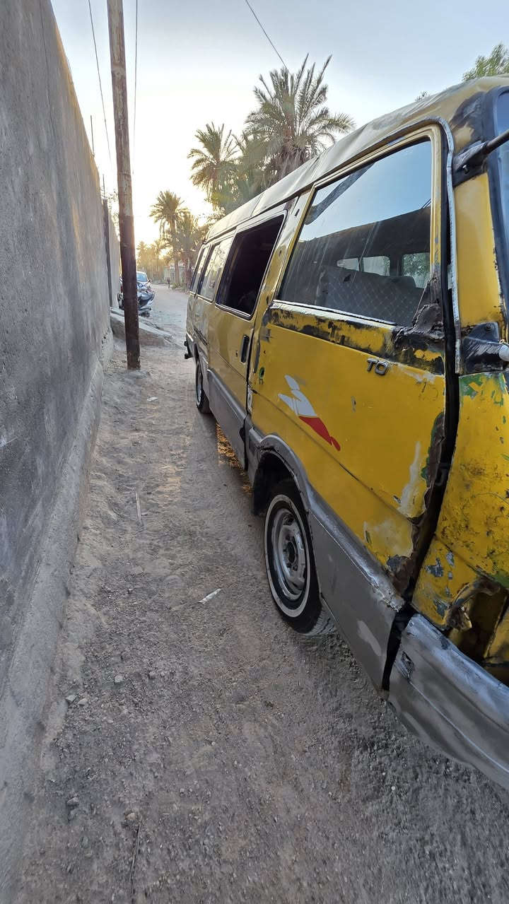 سلام عليكم كيه آسيا موديل 95سنويه صاقطه من2020سياره جاهزه كير جديد حدايه جديده تخم تاير مشط وبور جديد دواخل نضيفه شوفت عينك سنويه عضم عاج رقم احمر بغداد المكينه بيهه خيط بخار ..سعر 20وبيه مجال مكان الدوانيه مو شراي لا اتنتصل رحمه الوالديك ***********
