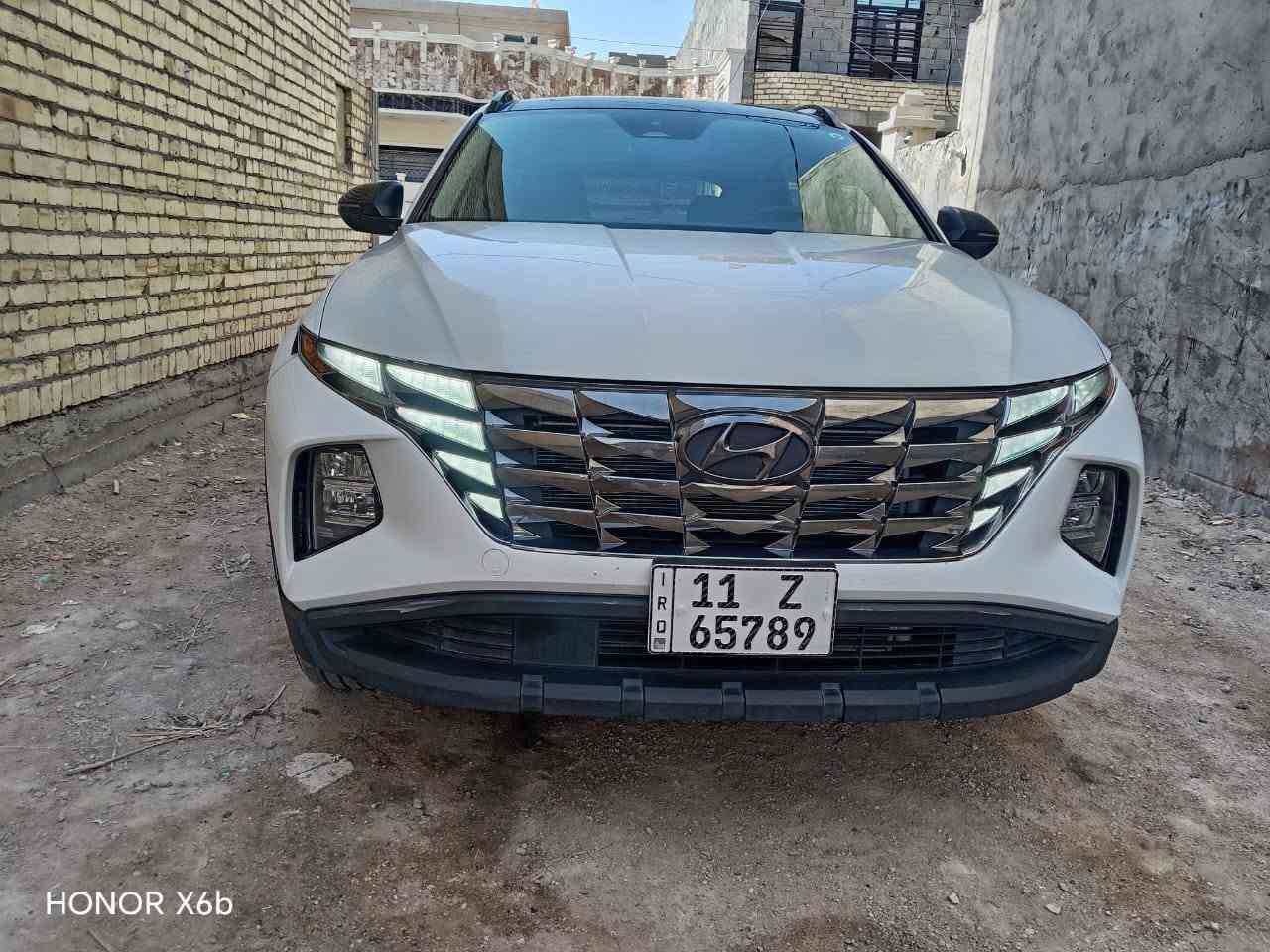 توسان 2023 كامل مواصفات وارد كندي رقم انكليزي بغداد مكينه  GDI. فتحه قماره سلايت للاخير اشاير بالمريي تدعم كار بلي كشنات كهربائي تدفئه تبريد 
سياره عاليه كامره خلفي حساسات تحكم ستيرن حهتين مكفوله من الغرامات تحويل ثاني يوم مكانه الكراده *********** 
السعر 170
