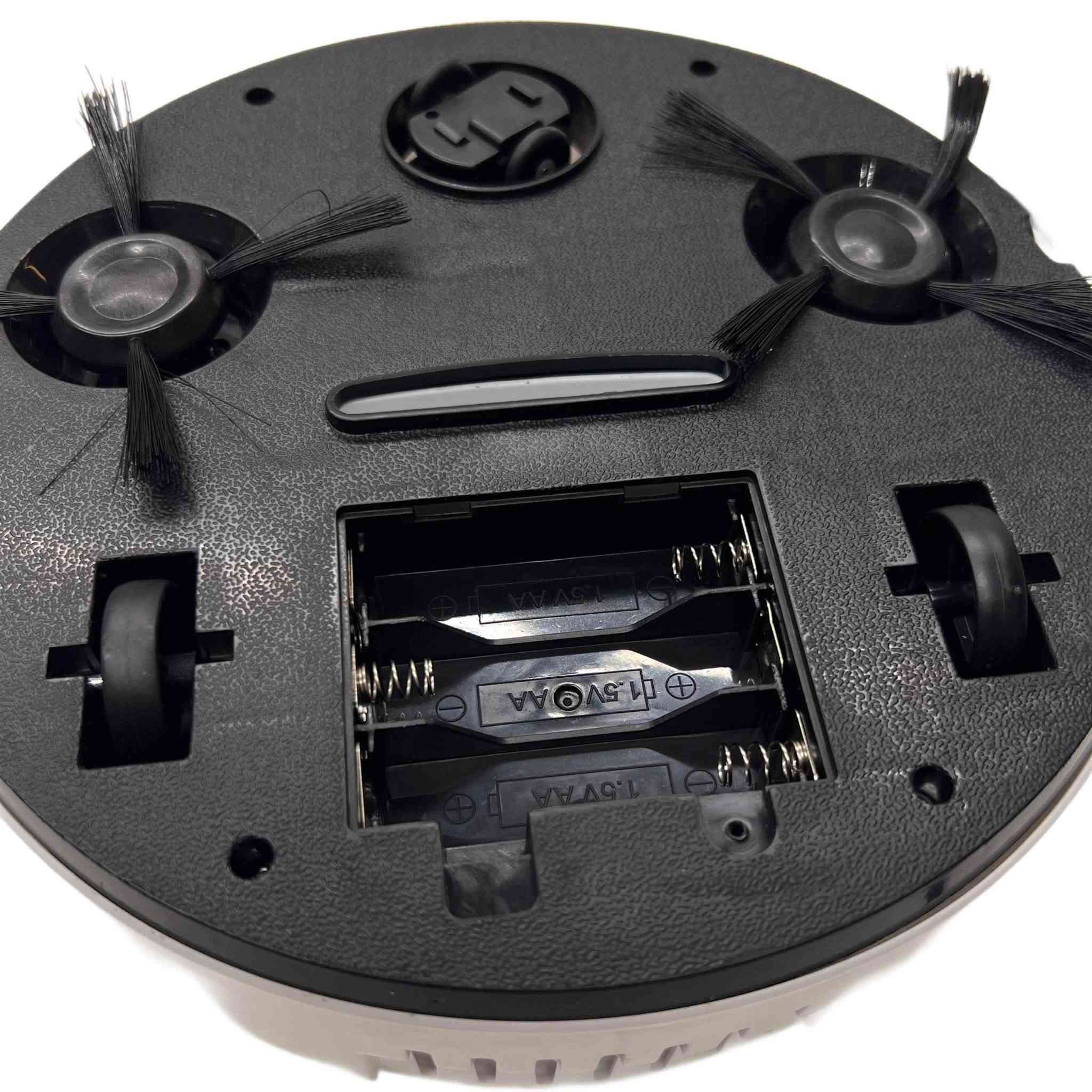 مكنسة الروبوت الذكية Sweepin Robot XM920 هي حل تنظيف شامل 3 في 1 يجمع بين الكنس والشفط والمسح في جهاز واحد.

تنظيف متعدد الوظائف: توفر المكنسة خيارات تنظيف متعددة لتناسب مختلف الاحتياجات، بما في ذلك وظيفة الرش بالترطيب التي تضيف طبقة إضافية من النظافة عن طريق ترطيب الهواء أثناء التنظيف.

تشغيل هادئ: تعمل بمستوى ضوضاء منخفض (حوالي 55 ديسيبل)، مما يتيح لك تنظيف الأرضيات دون إزعاج راحة منزلك أو إنتاجيتك.

ملاحة ذكية: مزودة بأجهزة استشعار ذكية ونظام كشف التضاريس (OBS) لتجنب العوائق والسقوط تلقائيًا، مما يضمن حركة مستمرة وتنظيف دقيق.

سهولة الاستخدام والصيانة: تتميز بتشغيل بسيط بلمسة زر واحدة، كما أن صندوق الغبار القابل للإزالة وقطعة القماش القابلة للغسل يجعلان الصيانة سريعة ومباشرة.

مناسبة لأسطح متعددة: تعمل بفعالية على أنواع مختلفة من الأرضيات الصلبة، بما في ذلك البلاط، الخشب، والرخام.

تعمل بالبطاريات.

الملحقات: درنفيس، قطعة قماش صغيرة ولاصق 
.
السعر 18،000
توصيل 5000

نص مكتوب في الصور:
- Brush*2
- Velcro*1
- Mop *1
- Small screwdriver*1