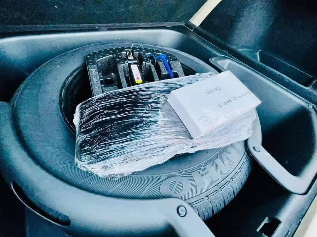 جيب لاريدو ٢٠١٨ خليجي مكفولة عام مكان السياره في السليمانيه
الاتصال ***********
