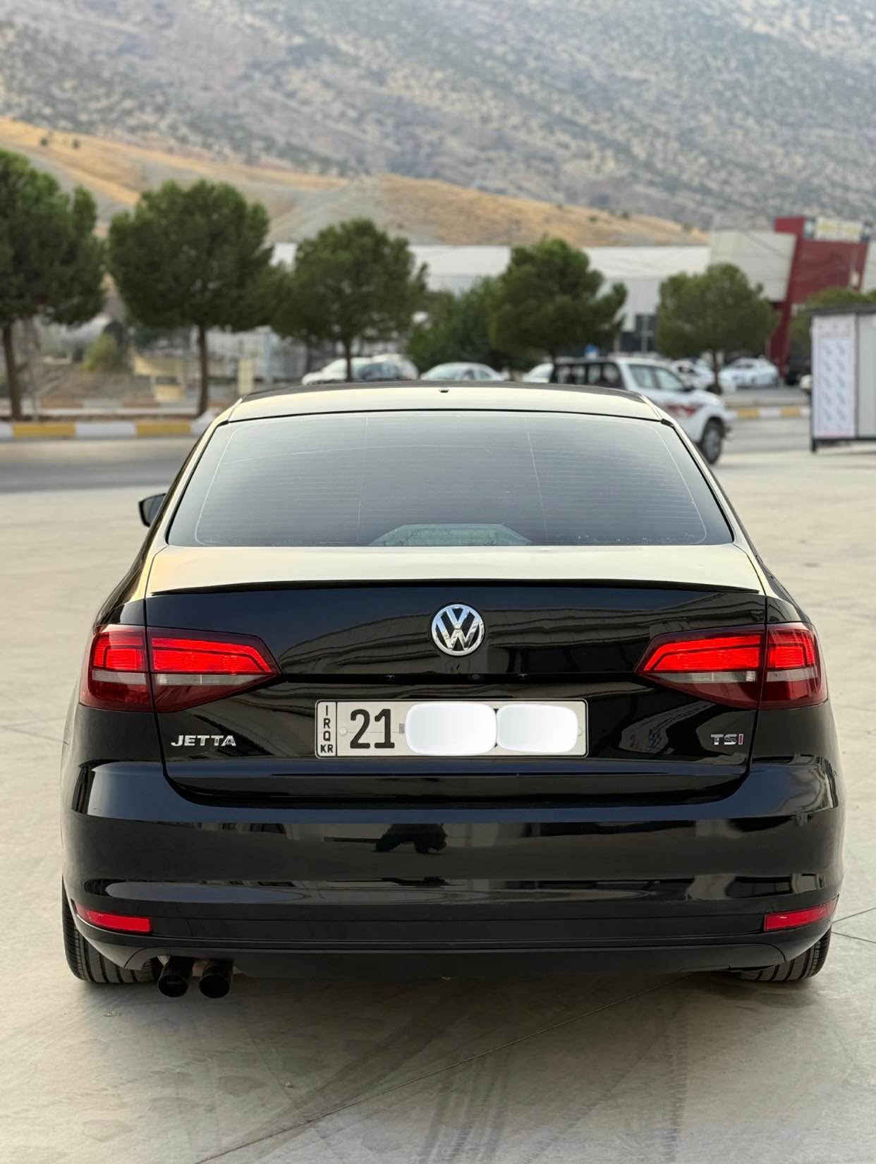 Volkswagen Jetta 2017 S
گئر ئؤتؤماتيك
مەکینەی نەکراوەتەوە
گئر و مەكينةى به شەرت
ماوەی رۆیشتن ٩٩ مایل
دوو پارچەی بۆیاخە بۆنیت و چاملاخ
جەمپەکی خەفیفی پێشی هەیە
یەک پەلەی ساردی هەیە
ئیرباگ سوکان و شان تەقیە دەشبول نەتەقیە
رادێتەر و حەماوەی بە شەرتە
بێ مەسرەفە
نرخ ١٠٣ و مەجالەکی زۆر کەم
ژمارە مۆبایل ***********
تکایە مشتەری تێل بکە جوابی نامە نادرێتەوە سوران, أربيل
