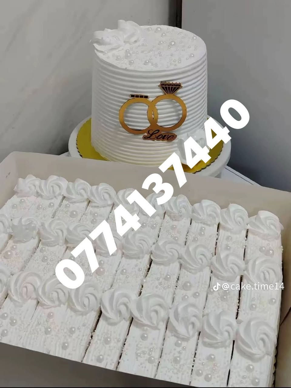 🔥🎂 عرضنا اليوم لا يفوّت 🎂🔥

سيت كامل يتضمن ٣٥ قطعة كيك + قالب كيك ٣ طوابق 😍

💰 السعر ٤٠ ألف فقط
والحشوات على كيفكم 🤤👇🏻
🍫 نوتيلا
🍯 توفي
🍓 فراولة
🥛 نستله
🍫 حبيبات كاكاو

كيك لذيذ وحشواته دسمـة ومرتبة 😋❤️
✨ ٣ طوابق بسعر ٤٠ ألف! ✨

📲 للحجز والاستفسار واتساب: ***********
📍 العنوان: شعلة الغزالية

اللهم صلِّ على محمد وآل محمد
كيك معجنات الغزاليه
@إشارة
