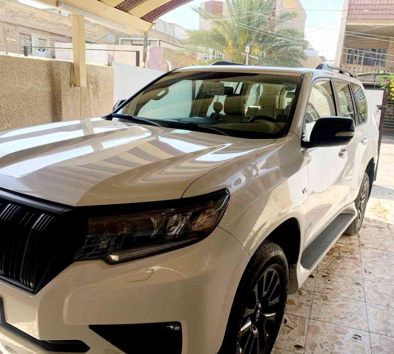 السلام عليكم...
تويوتا برادو خليجي مدنايت txs موديل 2023 رقم سليمانية السيارة جديدة بحالة الوكالة بيها بارد بسيط جدا  مكانها بغداد 
السعر / 438 $ 
الاتصال/ ***********
