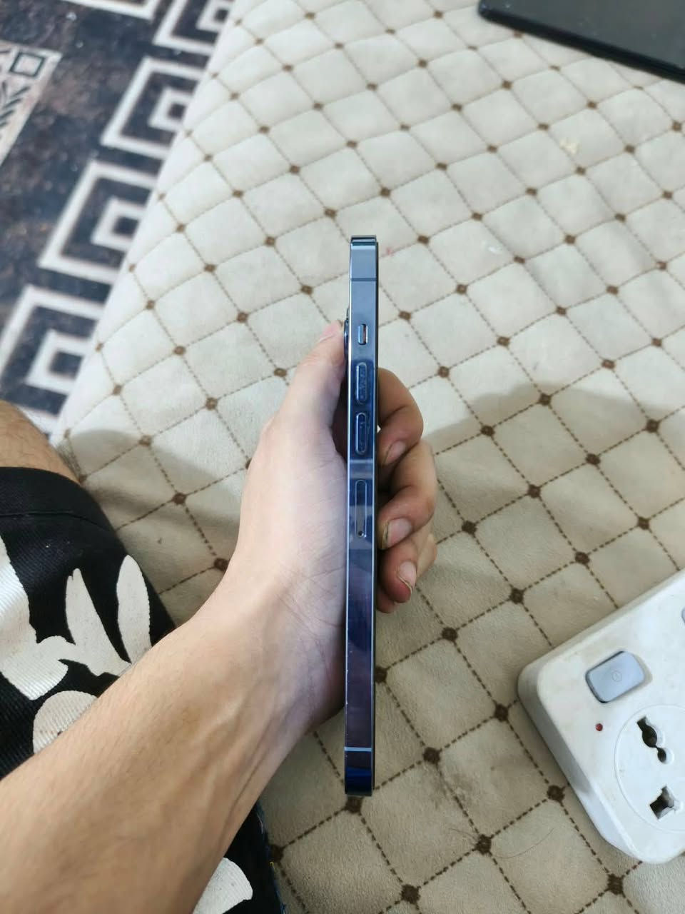 ايفون ١٣ برو ماكس • ٢٥٦ • بطارية ٧٩