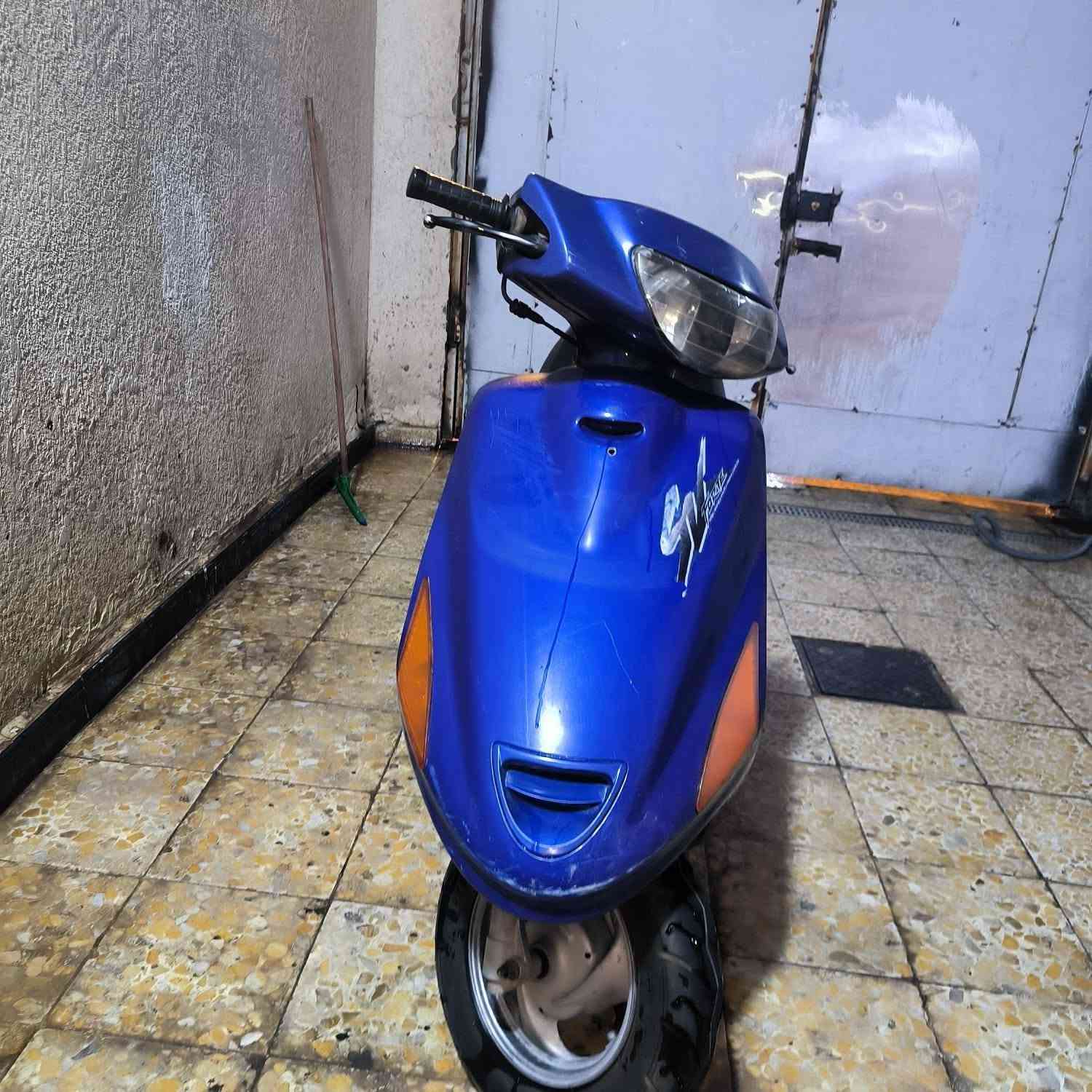 السلام عليكم فراشه 140 نثيه نضيفه فول كفرات بلاديات مكينه ما مفتوحه مكينه ما مفتوحه ضفيره جطل مابيها من طول لاطول بلاديه دبلات حلوات بس مرات الكدام يكض جبنه توني سويته دهن كل شهر بدله احطله امزويل ٢٠ ا٥٠ دراجه سلف و هندر سعر خاص *********** مو تجي تكسر بسعرها
