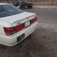 تويوتا كراون • ٢٠٠١ • مكينه ٣٠٠٠