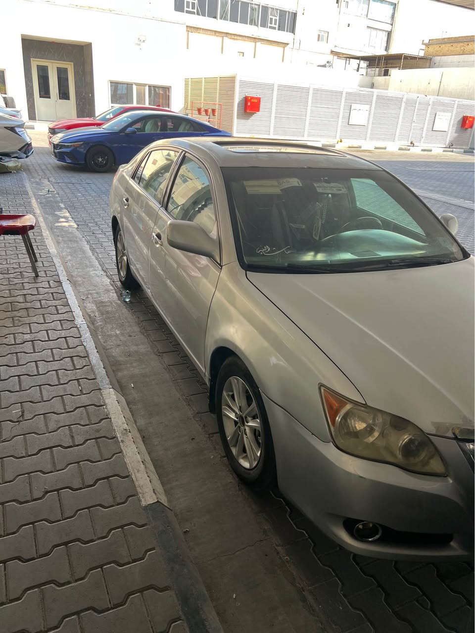 : تويوتا افلون 2008 (وارد امريكي)
الموديل:2008
الفئة:XLE
المحرك: 3600 cc
اللون: سلفر
الوارد: امريكي
مواصفاة: كشنات كهربائيه تدفئه تبريد 
5 بصمات 
فتحه
حساسات خلفيه
كامره 
تبريد قطعتين 
سياره فول اعلى فئه 

🔧 الحالة العامة:

جاهزة للاستخدام مباشرة
حدادة: 80‎%‎
⚙️ الميكانيك:
محرك + كير +: كفالة
تبريد كمبريسر بي ضعف يعني واكف
كهربائيات: كفالة (كلشي شغال)
🛠️ الملاحظات:
 مبدل سستم نفس لون اثر جراد جاملغات خلفيه صبغ قامره ع وضعها ضاله 

سنويه منتهيه 

رقم رباعي 

السعر:88 وبيها مجال 
العنوان: البصره الطويسه 
رقم الهاتف:***********
واتساب اتصال 
ملاحظه غير متواجد في الفيس بوك بيع فقط دون مراوس البصرة, العراق
