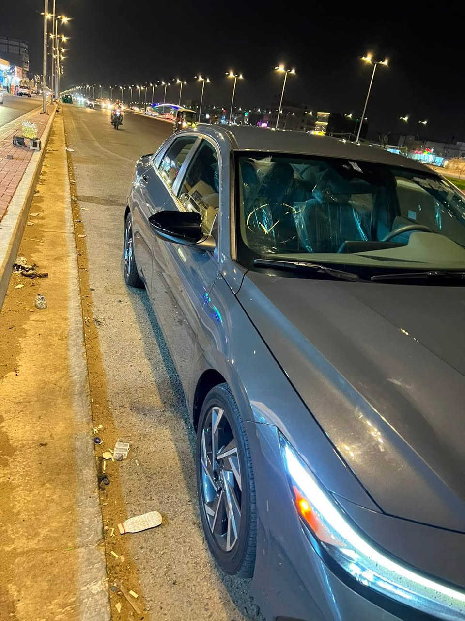 ‎النترا ٢٠٢٥ مرقمه شهداء بصره لون سمنتي فول عدا الفتحه حادثها بس البنيد معدل ع البارد ***********‎ ابو الخصيب, البصرة
