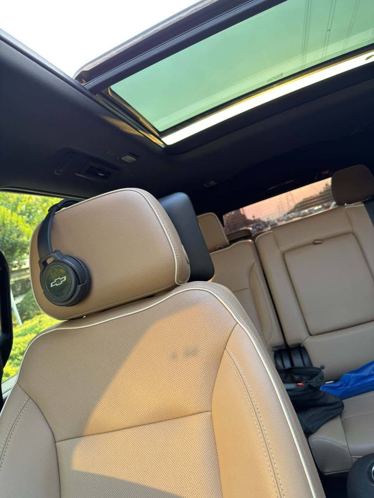 CHEVROLET TAHOE PREMIER شركة منصور🇸🇦
شوفرليت تاهو  ‏ ‏سيد السيارات📦 مكاني سليمانية 
موديل 2022🦅 ‏علامة السوداء
‏من شركة حتى الآن باسمي و ‏رقم السليمانية
‎تحويل مباشر ب اسمي سنويه
فوول مواصفات جگات
🤍بريمير درجه ١ ضمان وكالة خليجي 
‎ ٢٠٢٢   صفر( شركة المنصور )
‎اللون : اسود 

‎محرك و گير شرط مامفتوح
سياره مكفول  بدون صبغ 
كل غراض بلادي موجود
‎جكات كهرباء
‎ جكات تصعد وتنزل 
‎اربع كامرات
‎حجم المحرك : 5300 Cc مرغوب ٥.٣
‎عدد الاسطوانات : 8 اسطوانات ( 8 سلندر )
‎المواصفات : 
‎* سقف بانوراما 
‎* المقاعد كهربائية تدفئة و تبريد
‎* مقصوره الركاب من الجلد الفاخر + خشب ملكي 
‎* شاحن وايرلس لاسلكي
‎* نظام الرؤيه : 5 كامرات رؤيه شامله ( BIRD VIEW )
‎* نظام التعليق مستقل
‎* كشنات ميموري خزن
‎* نظام الصوت BOSE سماعات عدد 10
‎* دوسات كهرباء + اناره LED
‎* نظام سحب مقطوره تحكم كامل + كامرة لرؤية المطوره
‎* داتا شو
‎* تشغيل بعد 
‎* 5 بصمات 
‎* تحديد مسار 
‎* لد امامي 
‎*مري شفط 
‎* 4 كامرات 360 درجه 
‎* رادار 
‎* جنطه ذكيه بلقدم تنفتح وتنسد 
‎* ويل كروم 22 حجم وعليها تخم تاير 
‎* شاشات خلفيه 
‎* جميع الكشنات كهرباء
‎* كشنات تدفئه تبريد 
‎* دوسات شفط 
‎* شاحن واير ليس
‎* ثلاجه 
‎* جميع المقاعد يوجد مخارج يوبي اس 
‎مكان :السليمانية 
سعر:٤٩٣$هاي سعر بس بيها مجال كلش قليل 
‎ للاستفسار مكان سليمانية 
*********** ☎️ بغداد, العراق
