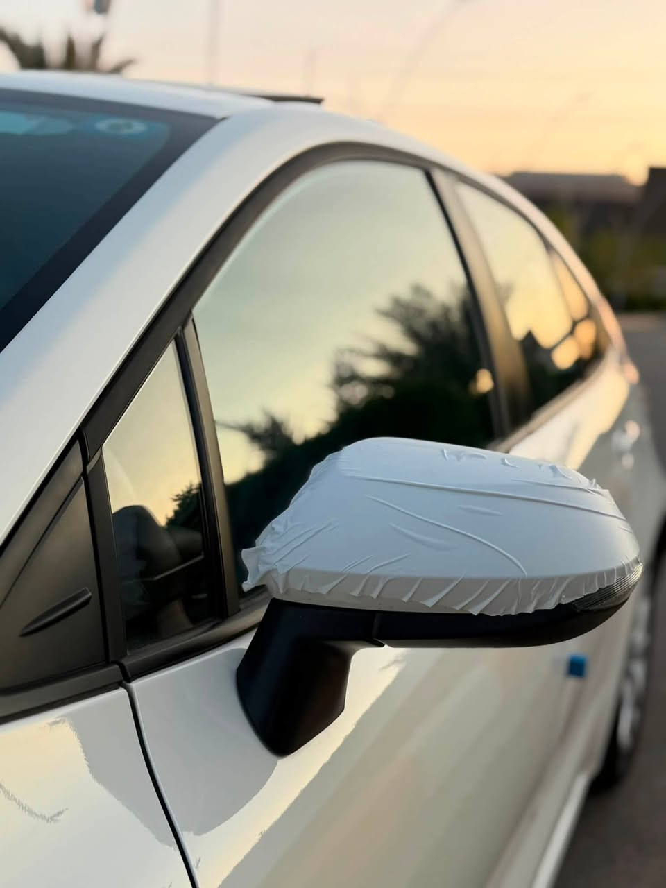 ⚜️بسم الله الرحمـن الرحيم ⚜️
COROLLA  2025 HEV  ماشية ١٣ فقط 

🔴#السيارة_مغلفة_تضليل_حراري_الاصلي

السعر 162 $ 🛜🔴 مجال جية فقط

🛜 رادار امامي
🛜تحديد مسار 
🛜خروج عن المسار
🛜3 انضمة قيادة 
🛜 هاند بريك اوتو
🛜اوتو هولد
🛜كامرة خلفية دوارة 
🛜توقف ذاتي 
🛜جلد اسود 
🛜 بصمة عدد ٢

🔴ملاحضة السيارة ع وضع الوكاله وكفاله عامة

 ⚜️***********  صاحب السيارة ⚜️
