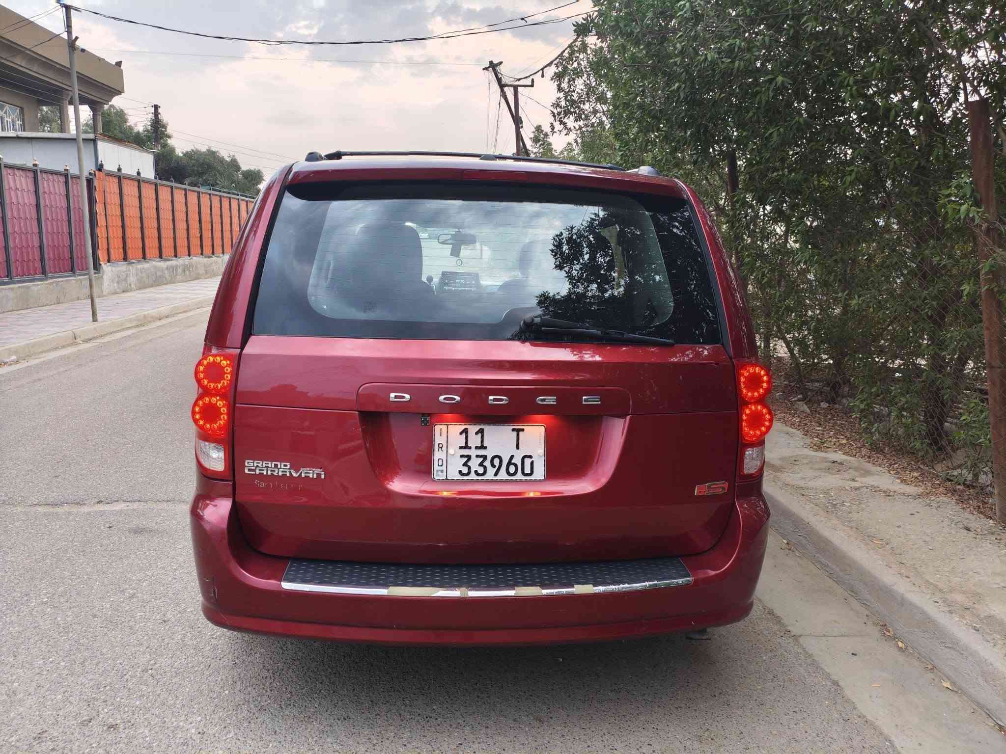 جراند كارافان • دودج • فان