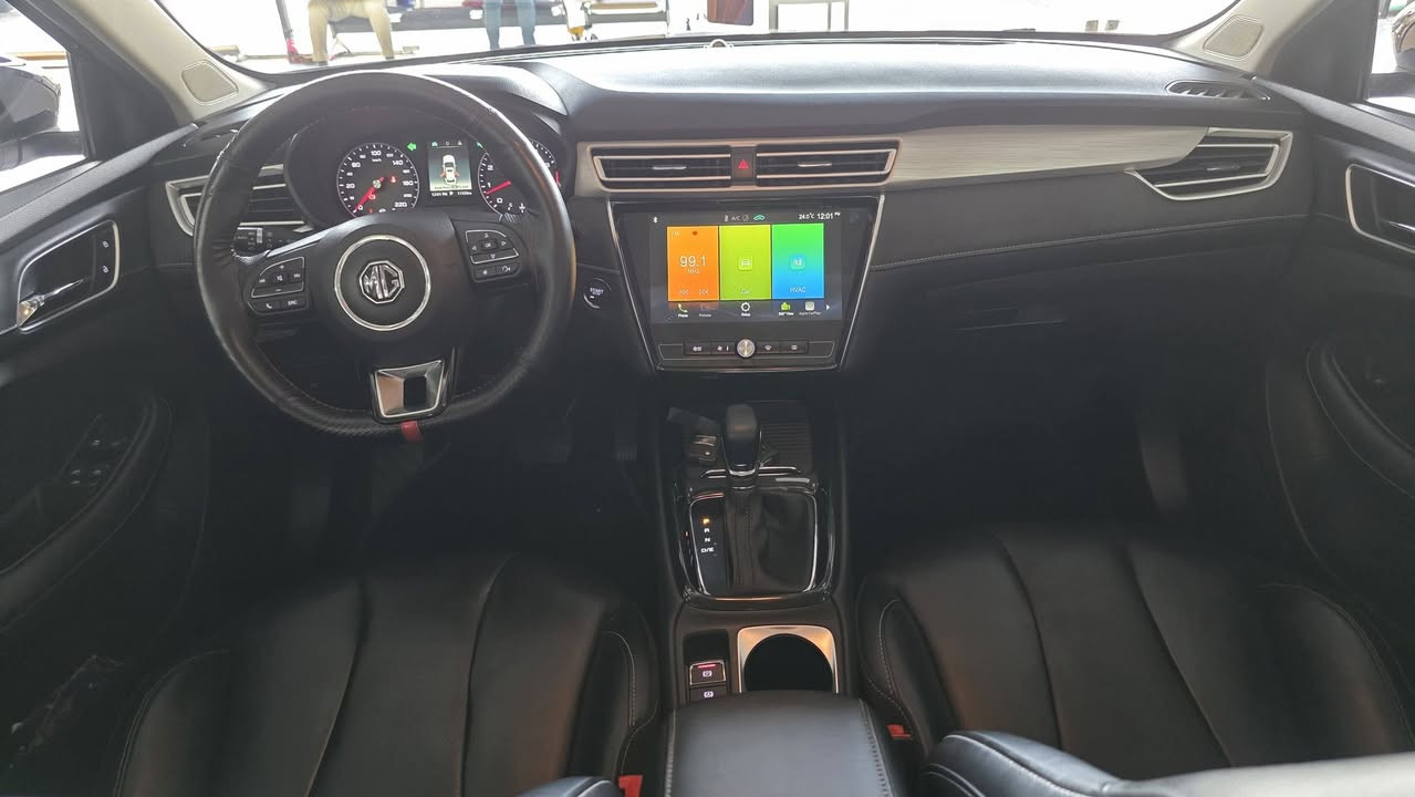 ئێم جی MG5 2024.
فول مواسفات.  MG5 Luxury  
بێ بۆیاغ.ته‌نها ١١ هه‌زار رۆیشتیه‌
مواصفات بصمة و سلاید.ویل کڕۆم.
شاشةوكاميرا ٣٦٠درجە تحديد سورعه.
پشت و پێش لید ڤۆلیۆم.کوشین جلد.
مكان أربيل معرض توب كارس
سعر 113ورقة   موبایل  ***********
