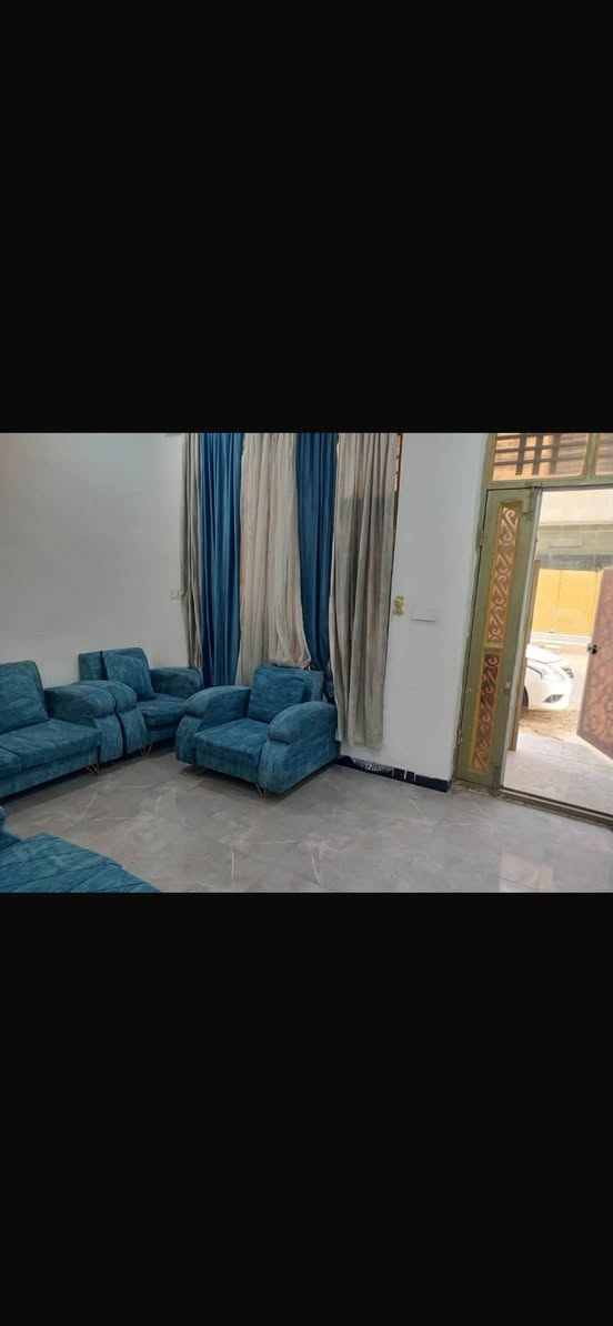 بيت للإيجار • اثاث بسيط • مجمع العيثاوي
