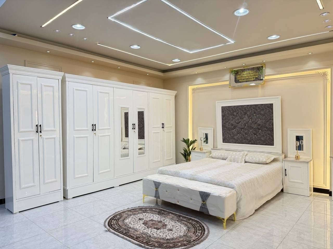 مليون فقط😍
غرف نجاره عراقيه 💯💯

تتكون من 8  قطع 

عرض الكنتور 3 و20سم

ارتفاع الكنتور 2 و20سم

السرير بلوك ٦ ارجل

طول السرير 200 سم 

عرض السرير 160 سم 

الضهر براغي

الشازلون 50 الف

توصيل متوفر 
تواصل***********  واتساب فقط
