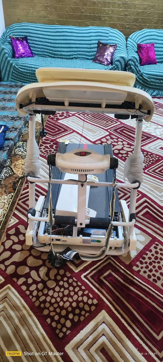 جهاز جري تحمل 145كيلو نقص ماطور
للتواصل على الرقم ***********

