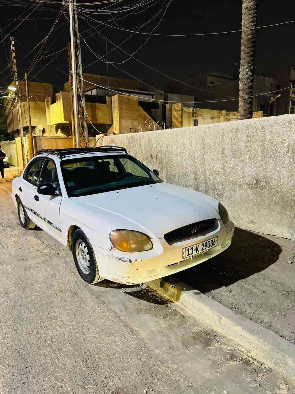 سوناتا منغولي موديل 2000كير  عادي السعر 30ورقه بيه مجال مكاني بغداد  هاذ رقمي ***********

