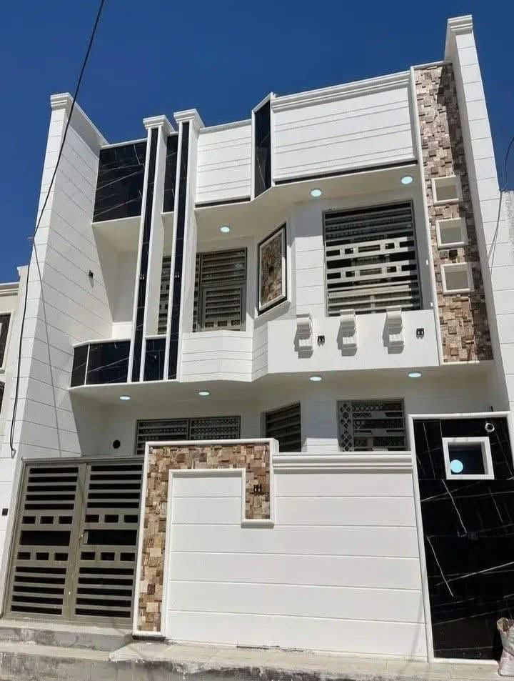 صبغ المنازل داخلي وخارجي
سعر المتر الف دينار 🏠
صبغ الابواب والشبابيك 
للاستفسار ***********
