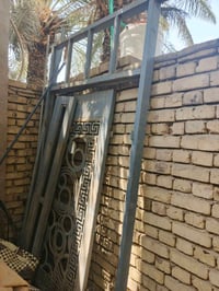 باب حديد • غير مستعمل • مترين ونص
